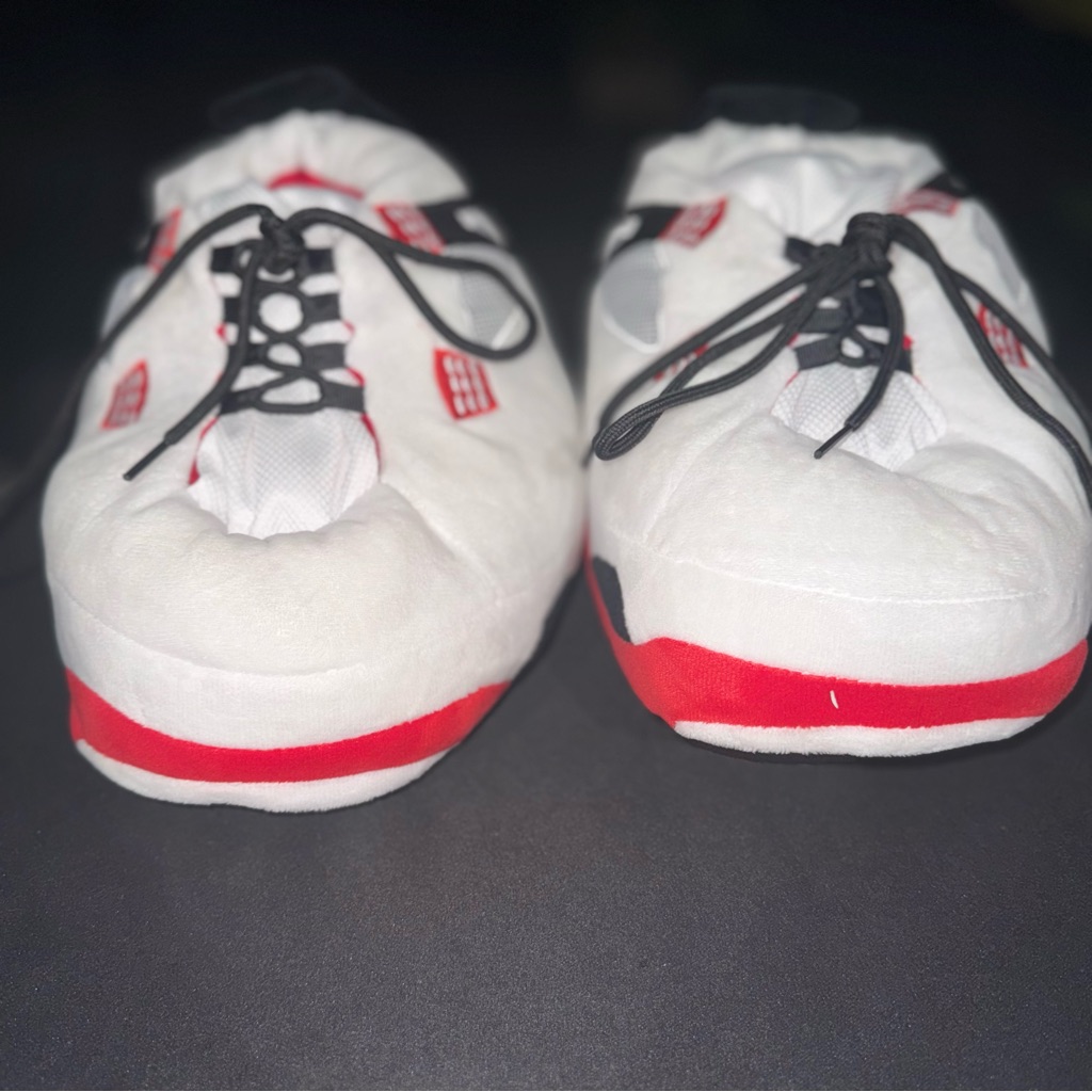 Retro Jordan 4 Iv Puffy Sneaker Slippers - One Size Fits Most New Us Seller!